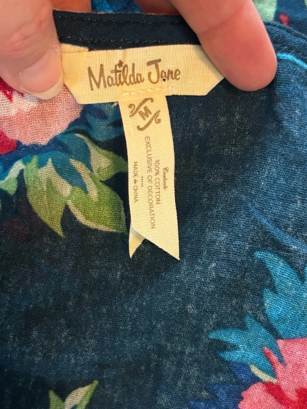Matilda Jane Cool Shade Peony swimsuit cover-up sz M